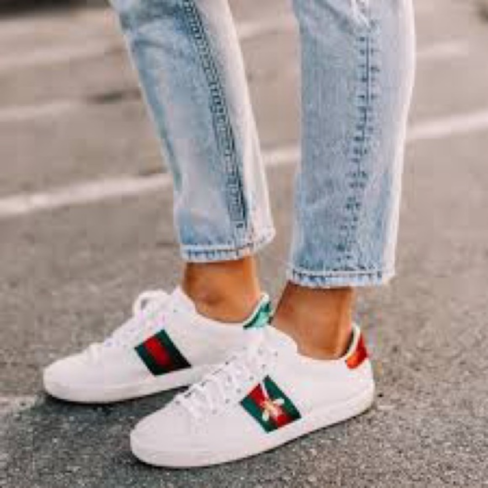 🐝GUCCI Ace Bee Sneaker- size 37